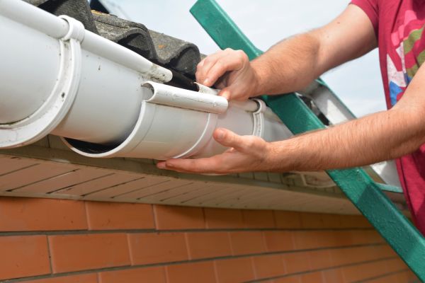 Cost of Large Gutter Repair in Payson